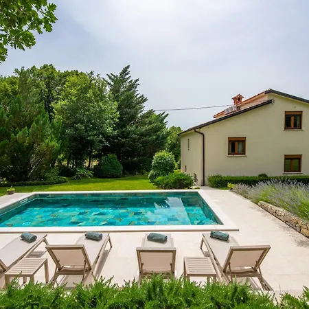 Сasa de vacaciones House Iva- Peacefull Getaway *